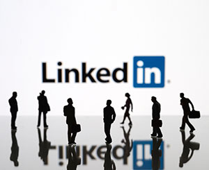Top Ten Tips to Build a Stronger LinkedIn Profile